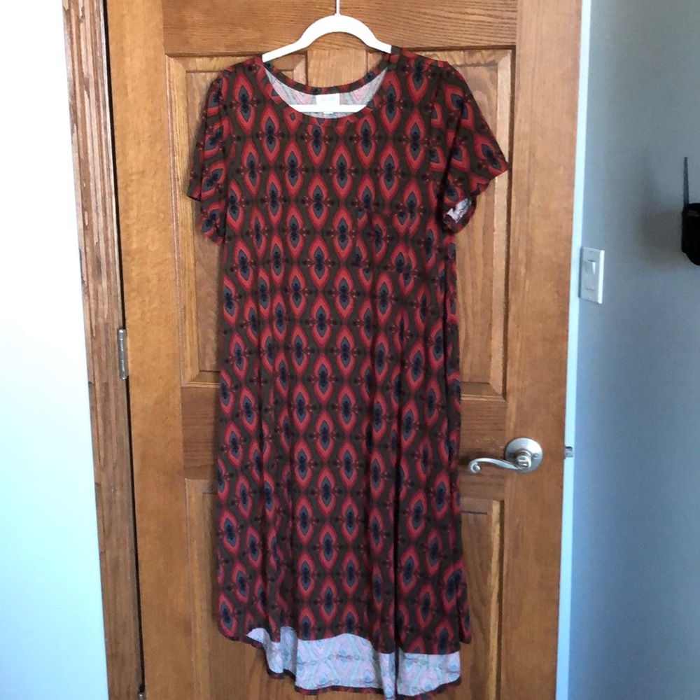 Lularoe XL Earth Tones Patterned Carly NWOT